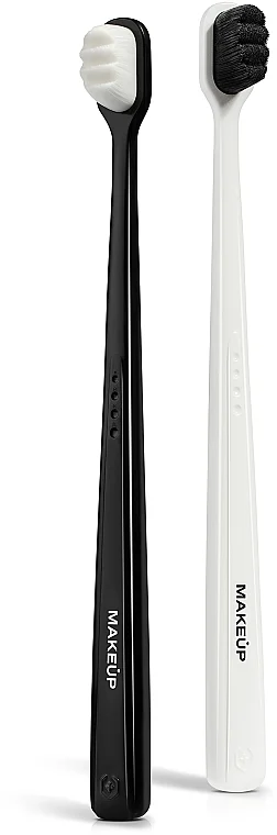 Set spazzolini da denti "Black & White"