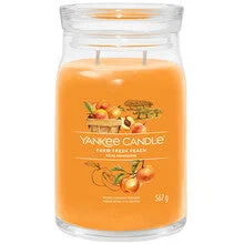 Yankee candle Candela Farm Fresh Peach Signature (Farm Fresh Peach) - 368g