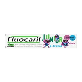 Fluocaril® Junior gel dentifricio aromatizzato alla gomma da masticare 75ml