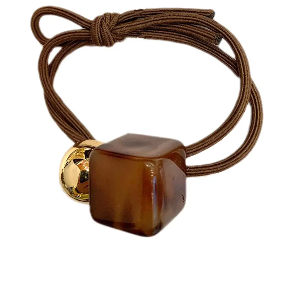 Inca Gomma Con Decorazione Figura Cubo e Sfera 1 U