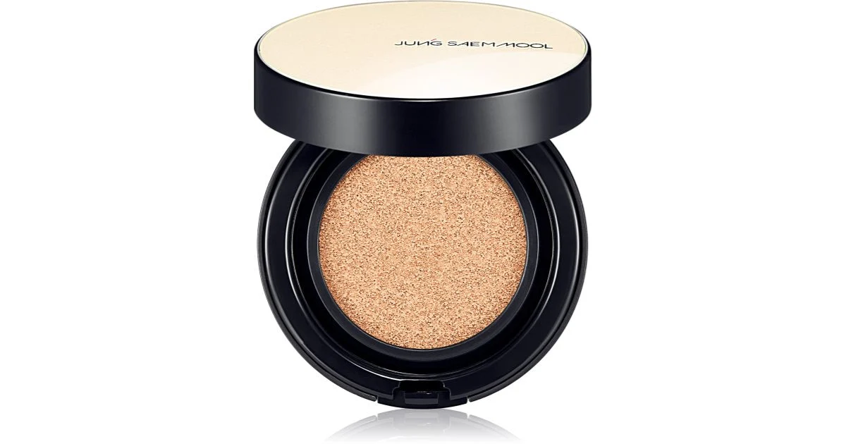 JUNG SAEM MOOL Essential Skin Nuder Cushion fondotinta illuminante per un look naturale SPF 50+ colore Fair 14 g