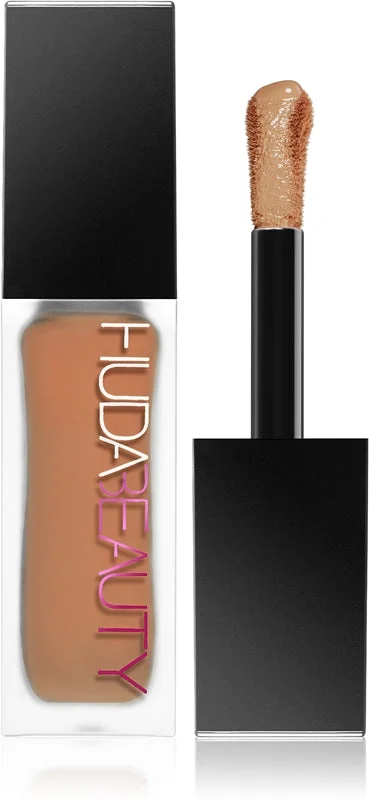 Huda Beauty Faux Filter Matte correttore in crema colore Butterscotch 7.5G 9 ml