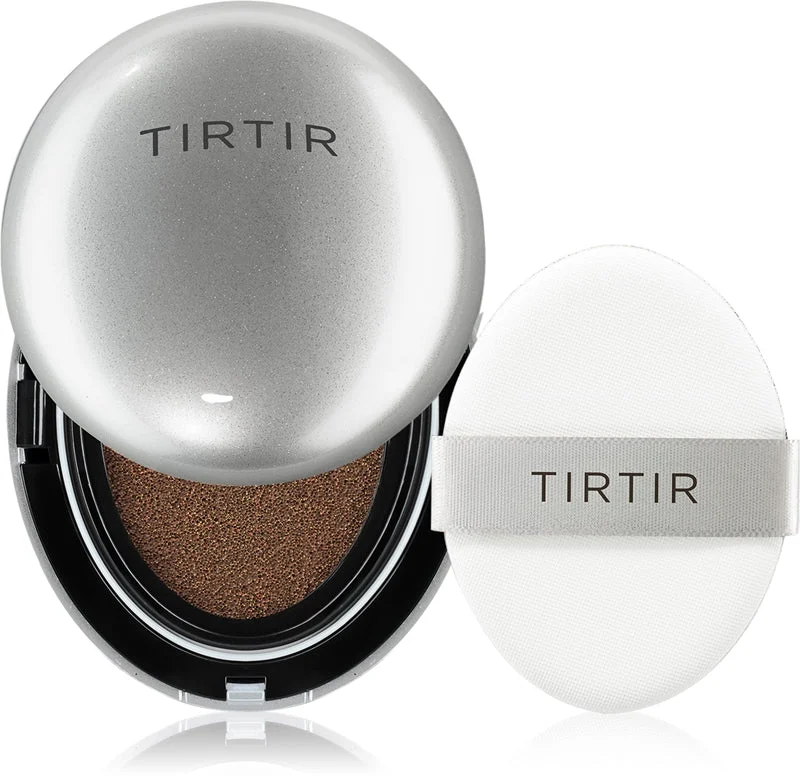 TIRTIR Mask Fit Aura fondotinta idratante in spugnetta illuminante colore 51N Fudge 18 g
