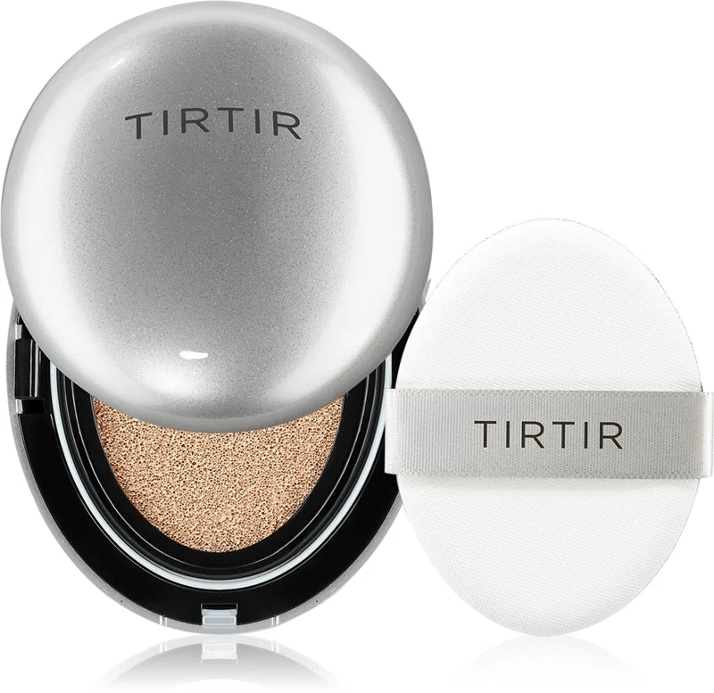 TIRTIR Mask Fit Aura Cushion fondotinta idratante in spugnetta illuminante colore 24N Latte 18 g